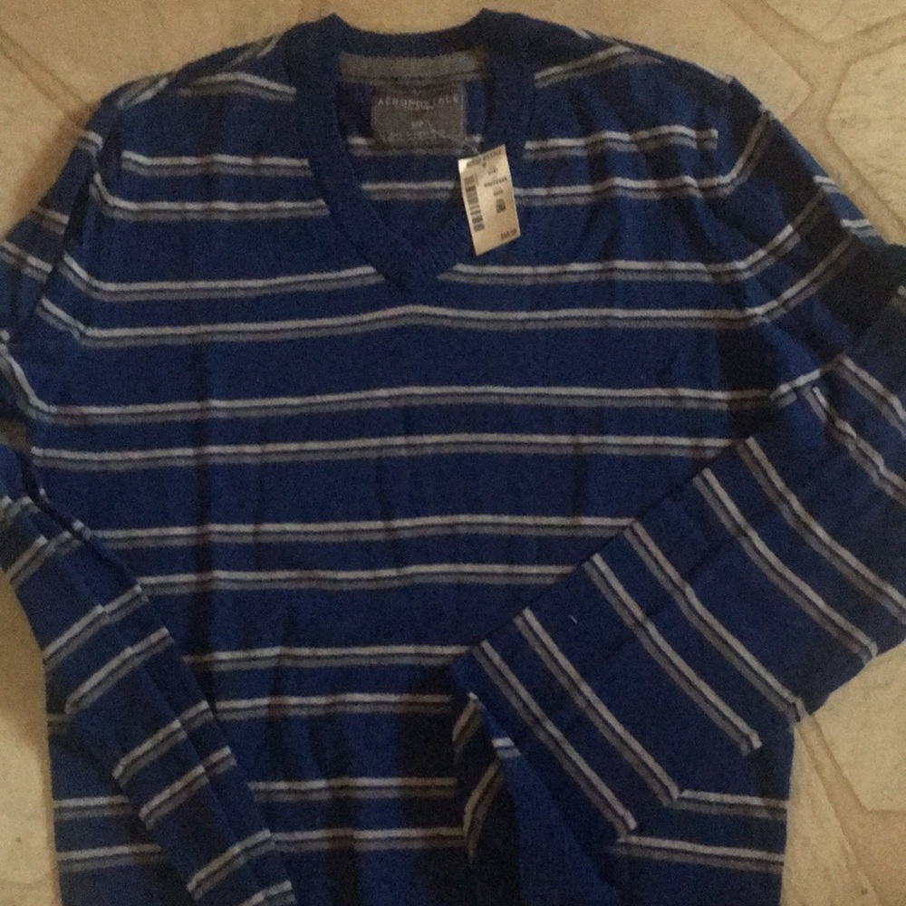Mens Aeropostale pullover